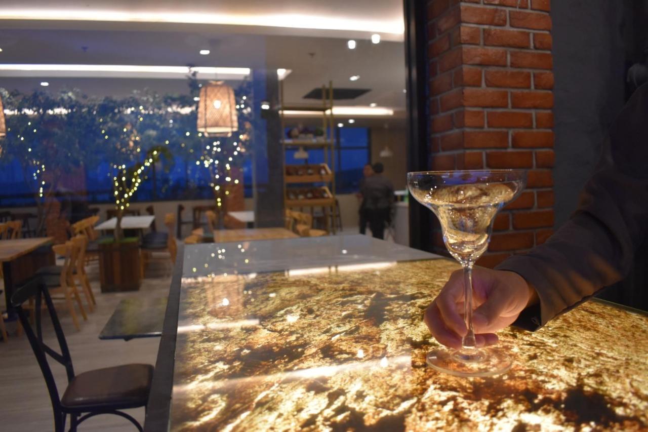 West Prime Hotel Calbayog Dış mekan fotoğraf
